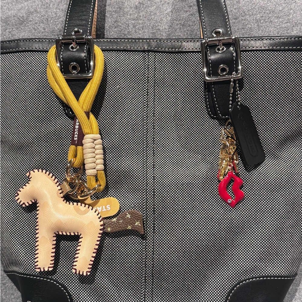 2026 Starbucks Philippines Bag Charm/Phone Wrist Strap - Picture 3 of 4